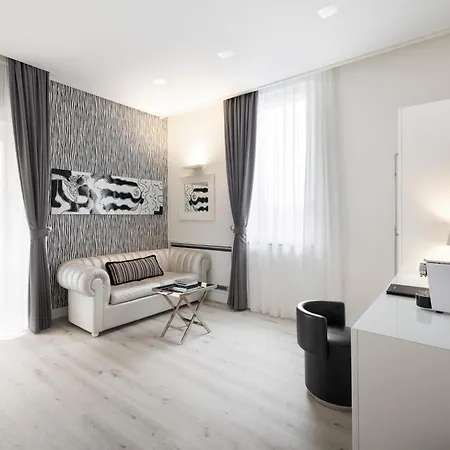 Hotel Lhp Palace & 5*