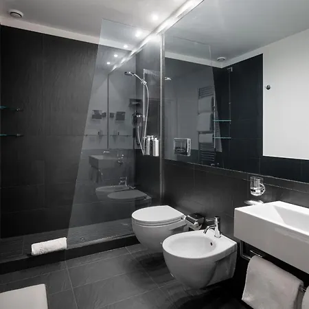 Hotell Lhp Palace & 5*