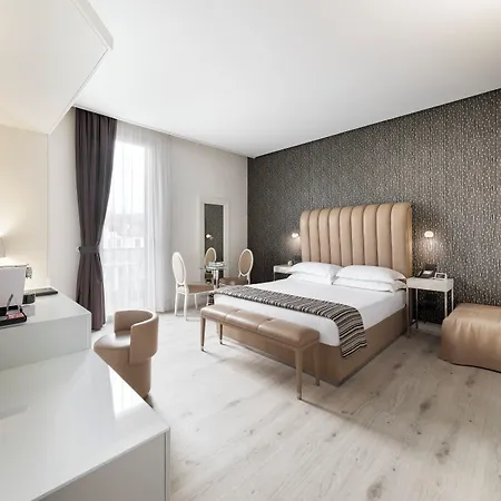 Hotel Lhp Palace & Montecatini Terme